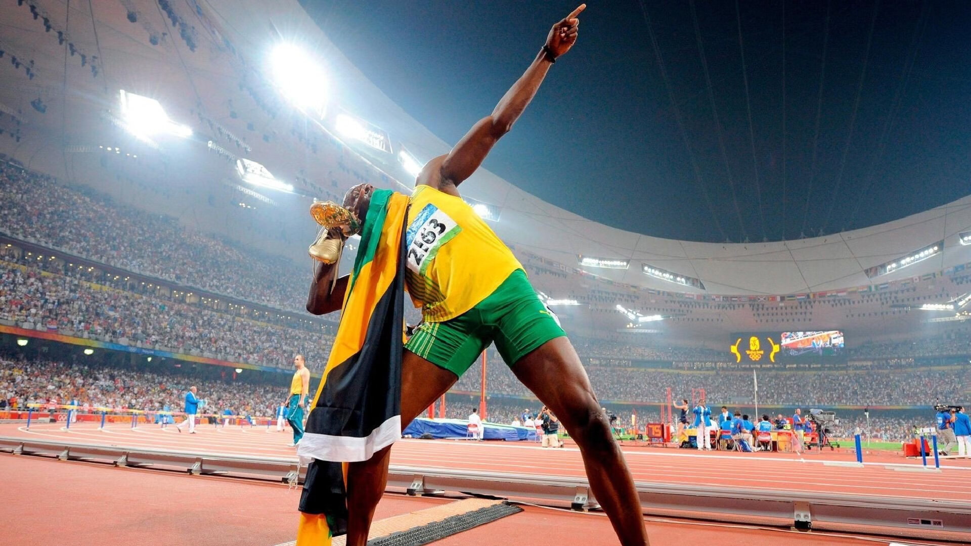 开云app客服-【经典逆转】顶尖运动员用战术逆转局势的难忘瞬间，世界十大逆转比赛